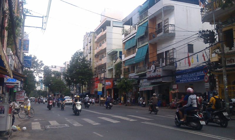 Bán nhà mặt tiền Hai Bà Trưng 3.4x20m, kế bên chợ Tân Định, quận 1