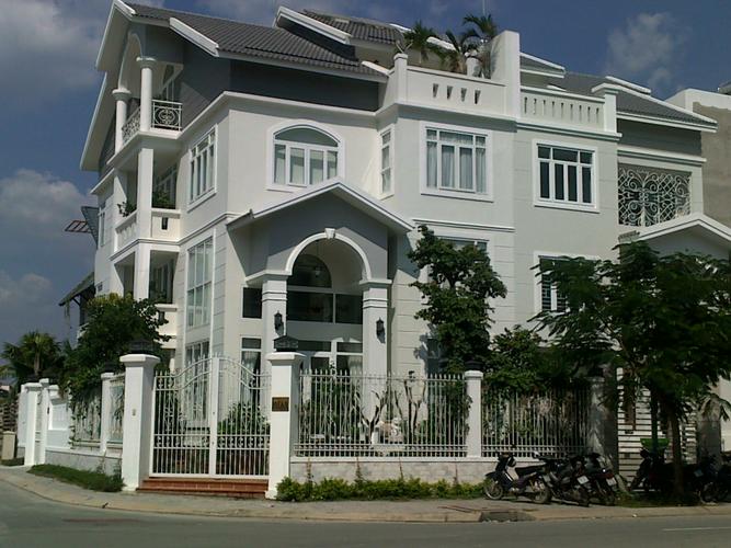 Bán khách sạn Hưng Phước mặt tiền Cao Triều Phát