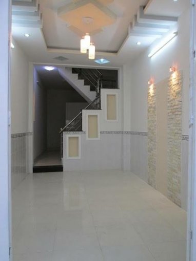 Nhà xây mới, dt 3,4 x 13.5m2, xã Phước Kiển