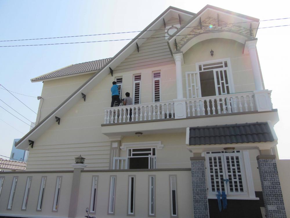 Bán nhà mặt phố Trần Văn Mười, Hóc Môn, Tp.HCM diện tích 300m2