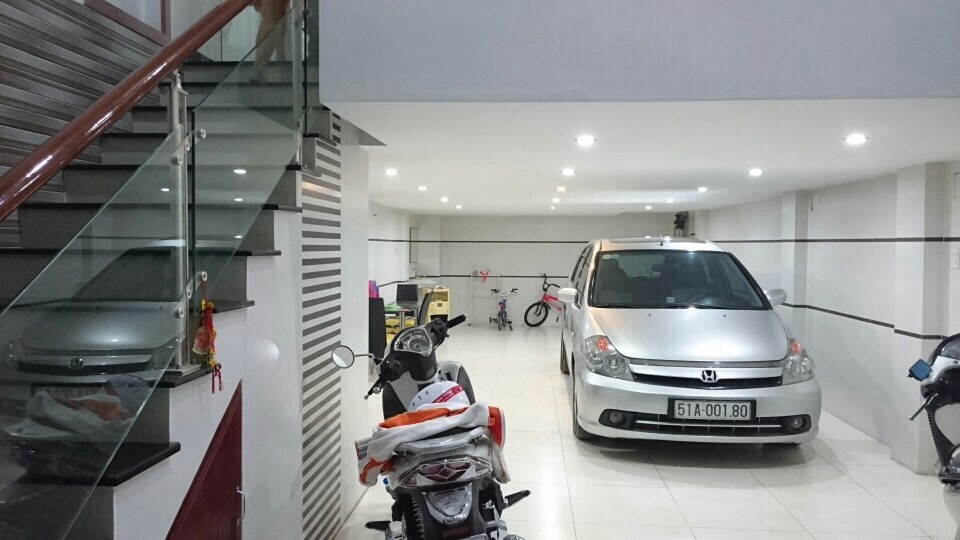  Bán Nhà hẻm XH 6m - hẻm 201 Nguyễn Xí, phường 26