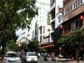 Bán nhà mặt tiền đường Nguyễn Chí Thanh, P6, Q10, căn góc 2 mặt tiền. DT: 4,2x20m.