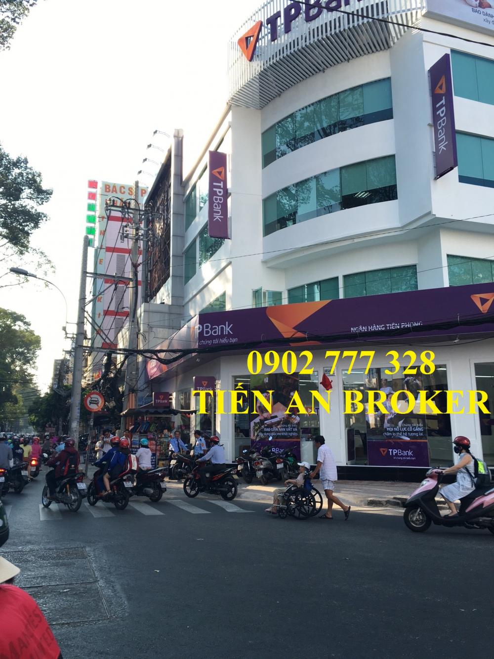 Bán gấp khách sạn mặt tiền Bùi Viện, Q1, DT 4.2x20m, hầm, 6 lầu 60 tỷ. LH Tiến An Broker 0902777328