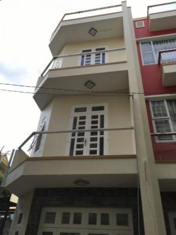 Bán gấp nhà mặt tiền Nguyễn Thái Bình, Quận 1, DT 8mx18m, 3 lầu, giá 48 tỷ
