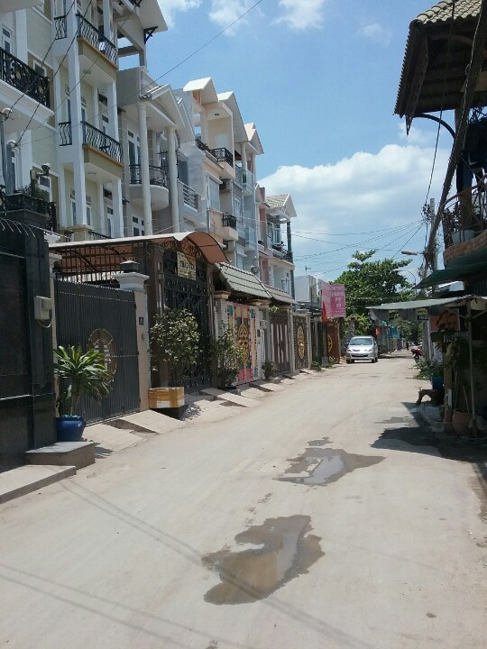 Bán dãy nhà trong khu dân cư Gohome Bình Tân xây mới 2 lầu, 1.35 tỷ