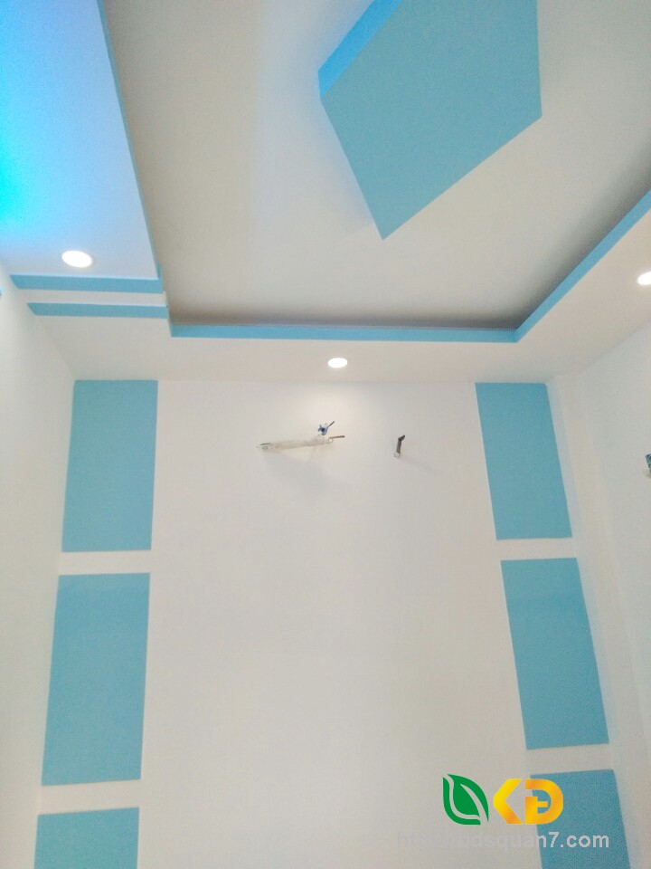 Bán nhà MT đường Huỳnh Văn Bánh, Q.Phú Nhuận, DT:4x27m, 3 lầu, 15 tỷ