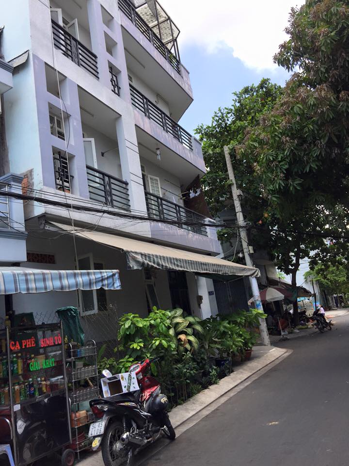 Bán nhà khu DC Bình Phú, p.10, quận 6 góc 2mt 3 tấm rưỡi