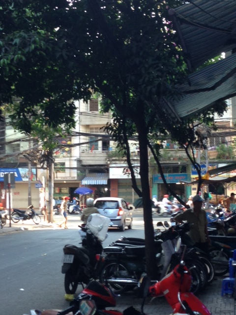 Nhà bán 12x22m mặt tiền đường Nguyễn Trãi Q1