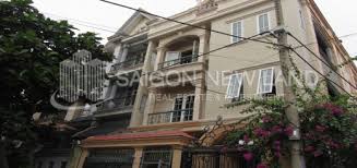 Chính chủ bán gấp nhà riêng tại quận Phú Nhuận, khu hẻm vip nhất Đoàn Thị Điểm, ngay chợ