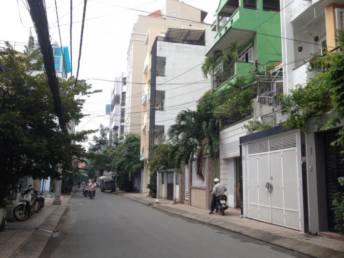 Bán nhà góc 2 mặt tiền hẻm xe hơi cách đường Huỳnh Văn Bánh 50m, Q.Phú Nhuận, 5mx16m, 3 lầu
