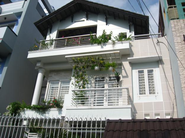 Bán nhà mặt tiền Rạch Bùng Binh, 9*10m, lề đường 12m