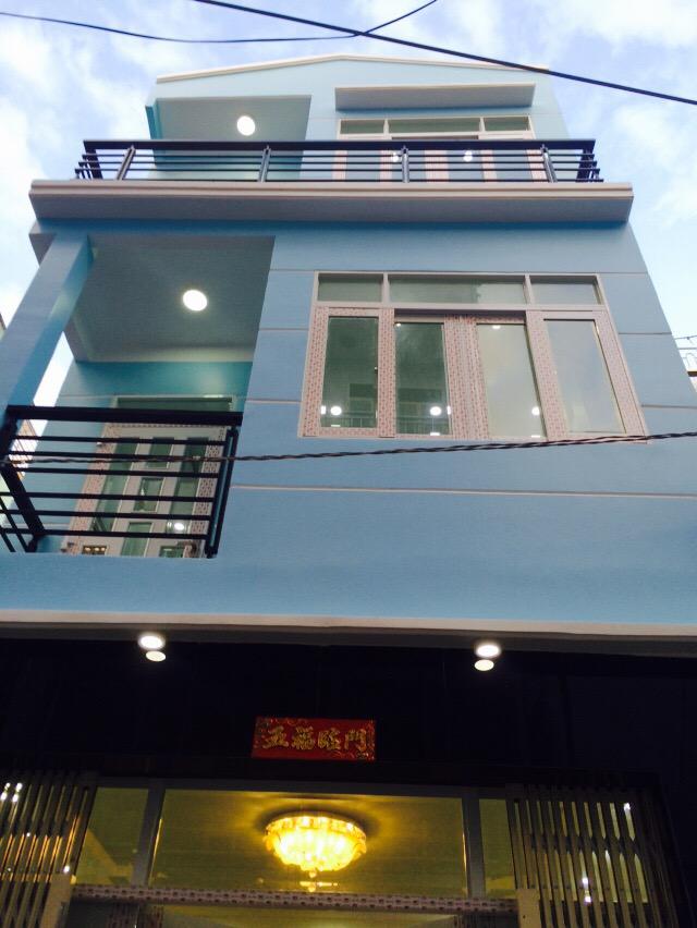 Bán nhà mới xây đường Cao Văn Lầu, P.1, Q.6, HCM