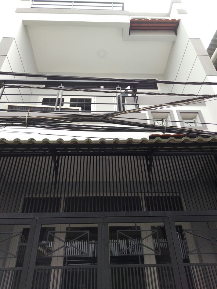 Cần bán nhà hẻm 296 Huỳnh Tấn Phát, P. Tân Thuận Tây, Q. 7 - giá 2.7 tỷ