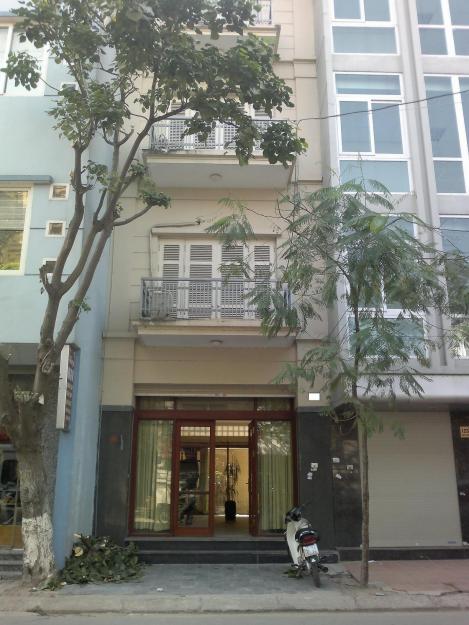 Nhà đường 35 Nguyễn Tư Nghiêm. DT 5x12m, giá: 3 tỷ (TL)