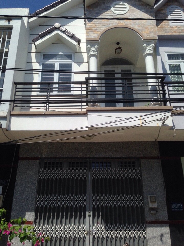 Bán nhà Huỳnh Tấn Phát, thị trấn Nhà Bè. DT 4x15m, 1 trệt 1 lầu