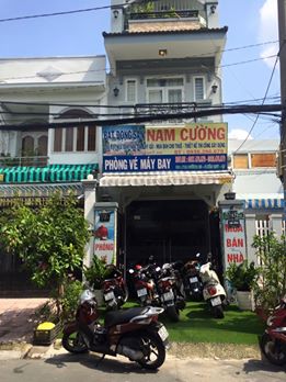 Bán nhà đường đường Nguyễn Thị Thập, phường Tân Quy, Quận 7, DT: 4,3x25m, trệt kinh doanh sầm uất