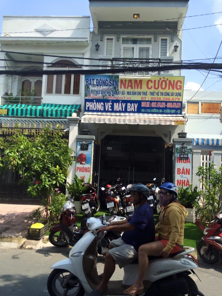 Bán nhà đường đường Nguyễn Thị Thập, Phường Tân Quy, Quận 7, DT: 11x30m, trệt  ST giá 40 tỷ