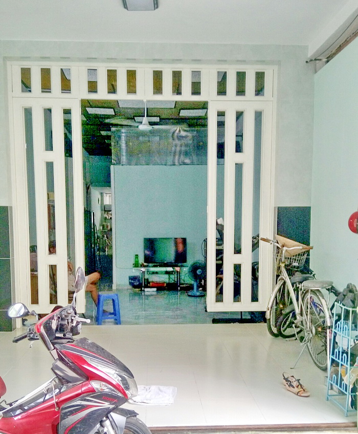 Bán nhà quận 4 hẻm xe hơi 538 Đoàn Văn Bơ, phường 14, quận 4, giá 3,3 tỷ