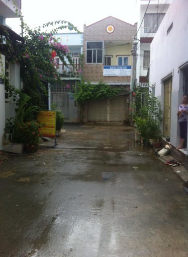 Bán nhà 3 tầng hẻm 145 Đỗ Xuân Hợp, Phước Long B, Quận 9. Giá 2.6 tỷ
