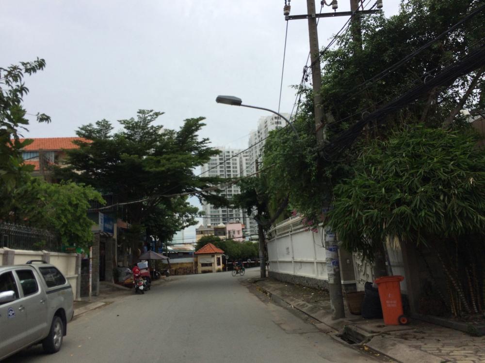 Xuất ngoại bán nhanh nhà 60m2 Nguyễn Trung Nguyệt, Q2