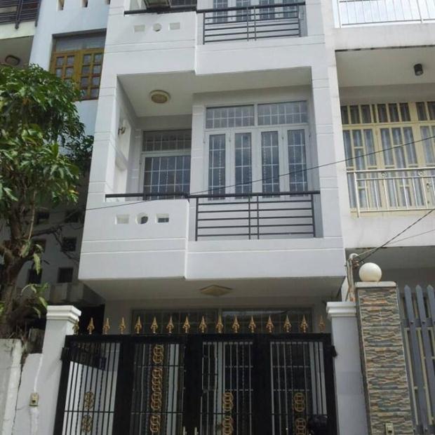 Bán nhà HXH đường Hai Bà Trưng. DT 3.8x19m, 1 trệt 3 lầu, giá 9 tỷ