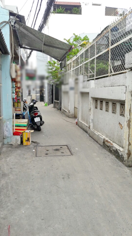 Bán nhà căn góc 2 mặt tiền hẻm 54 Lê Văn Lương, P. Tân Hưng, Quận 7