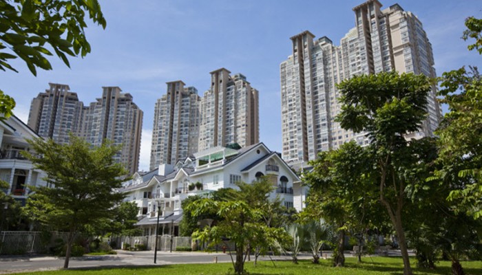 Cần bán một số biệt thự Saigon Pearl cao cấp ở đường Nguyễn Hữu Cảnh, quận Bình Thạnh