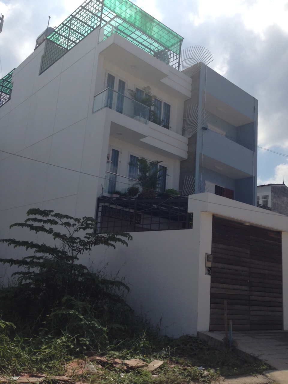 Bán nhà khu Phát Triển Nhà Quận 3 gần Phạm Văn Đồng nhà 1 trệt 2 lầu sổ hồng ở ngay