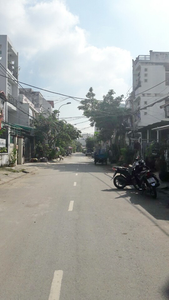Bán nhanh nhà mặt tiền đường Số 47, P. Bình Thuận, Quận 7