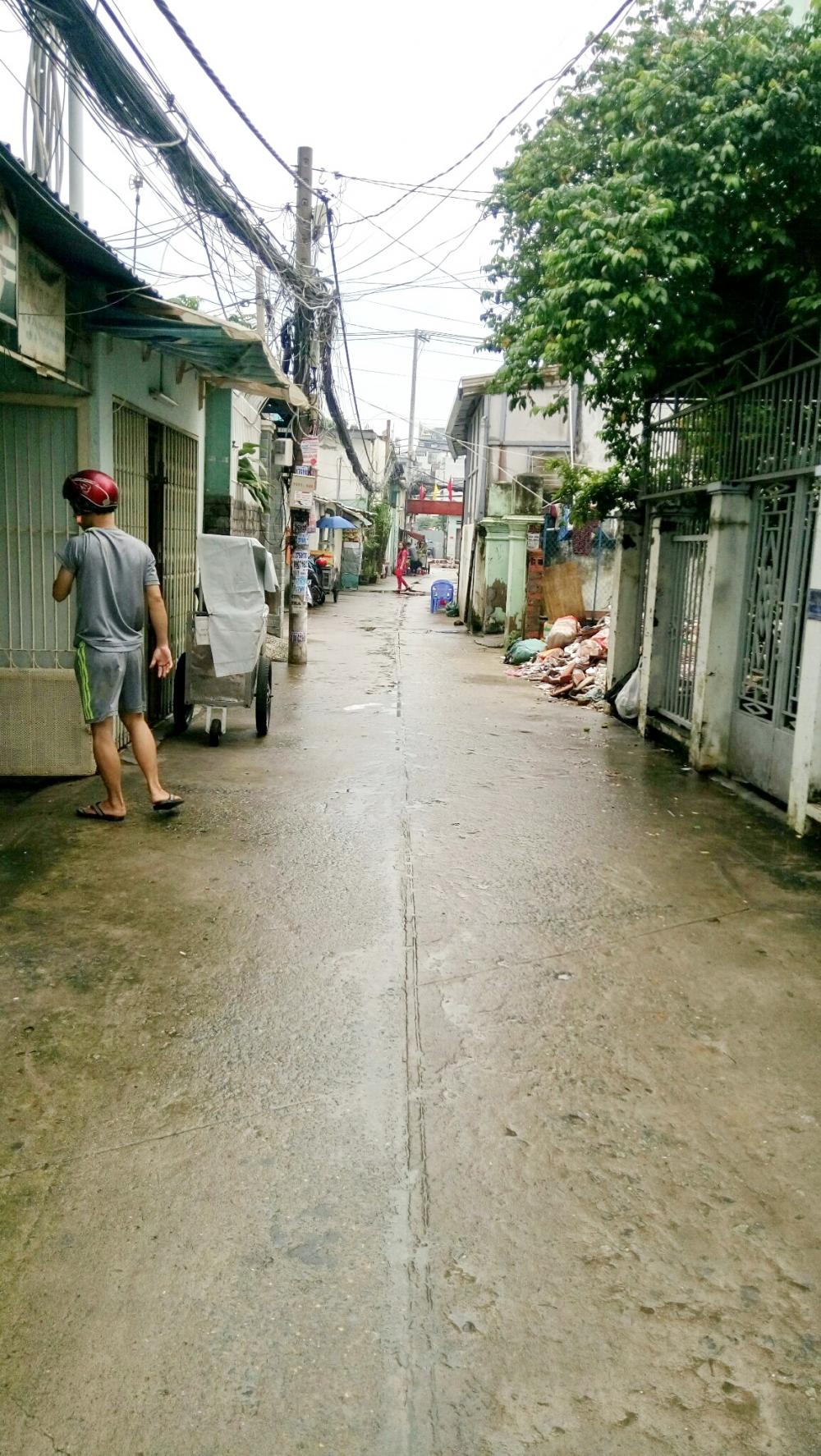 Bán gấp nhà cấp 4 mặt tiền HXH 118 Nguyễn Thị Thập, Bình Thuận, Quận 7