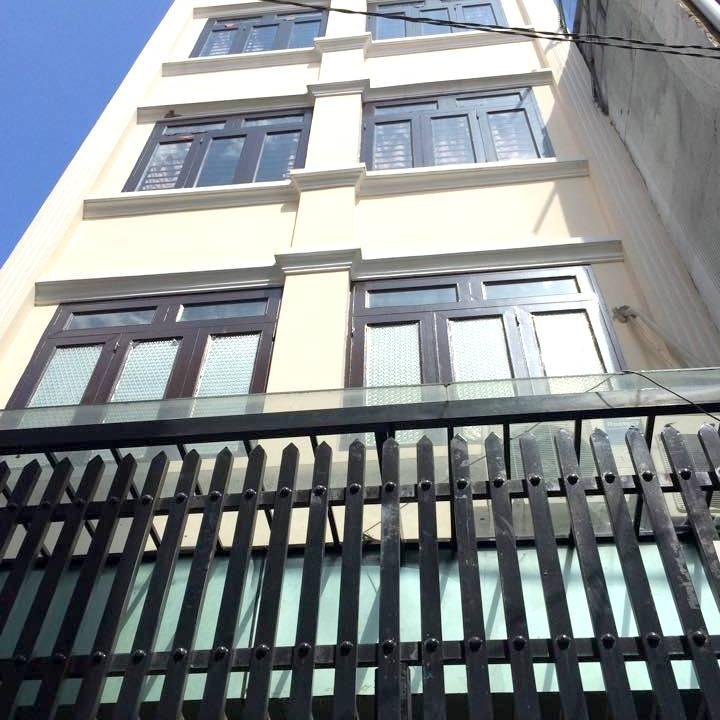 Bán nhà mặt tiền góc Ngô Thời Nhiệm – Lê Quý Đôn, Quận 3. DT 10x24m, giá rẻ