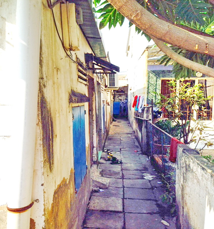 Bán nhà và 5 phòng trọ hẻm đường Nguyễn Văn Quỳ, Phường Phú Thuận, Quận 7