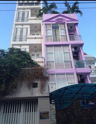 Bán nhà đẹp gần ngã tư Cao Thắng. DT 4 x18m, giá 19 tỷ