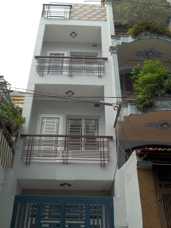 Vỡ nợ bán nhà căn góc MT đường Nguyễn Biểu, DT 4.5x15m. LH 0917156556