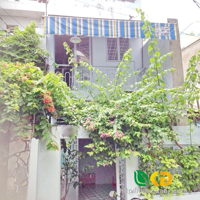 Bán nhà đường Đoàn Văn Bơ, quận 4, có 6 phòng trọ đang cho thuê