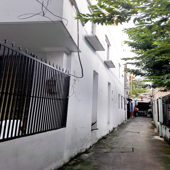 Bán gấp nhà phố 2 lầu hẻm chợ 861 đường Trần Xuân Soạn, P. Tân Hưng, Quận 7