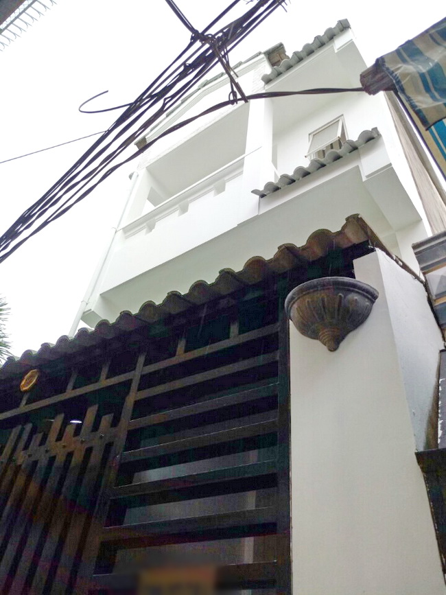 Bán nhà 1 lầu, hẻm 502 Huỳnh Tấn Phát, P. Bình Thuận, Quận 7