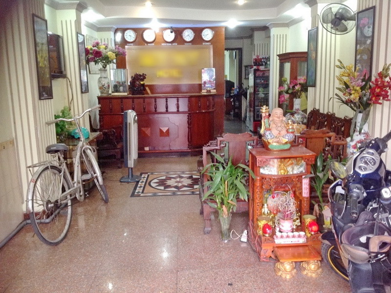 Bán khách sạn cao cấp 16 phòng, đường Nguyễn Tất Thành, Quận 4