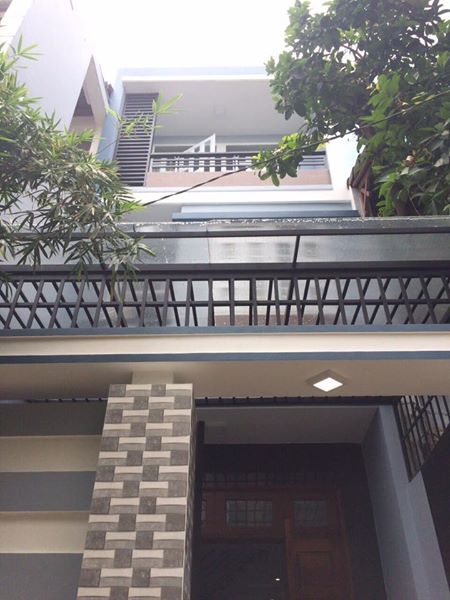 Bán nhà gấp quận Tân Bình, phường 1 đường MT Phạm Văn Hai, DT: 4x17m, giá 7.8 tỷ, nhà 3 lầu mới xây