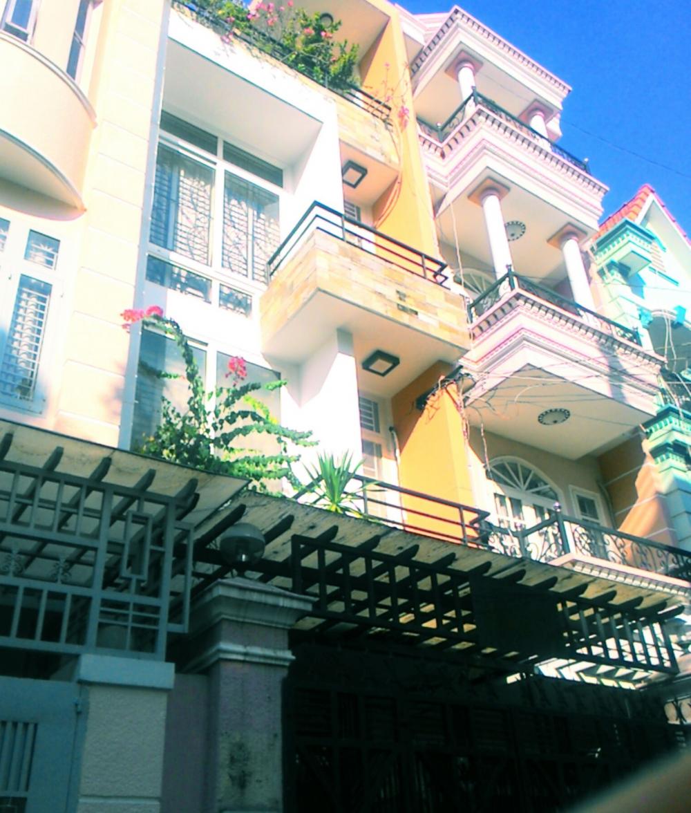Bán nhà phố 3,6x20m 5 tầng mặt tiền đường Ngô Thị Thu Minh, P. 2, Q. Tân Bình