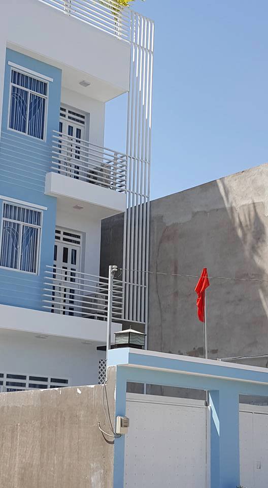 Cần bán gấp nhà mới xây, tại Lê Văn Lương, huyện Nhà Bè, TP. Hồ Chí Minh, DT nền: 80m2