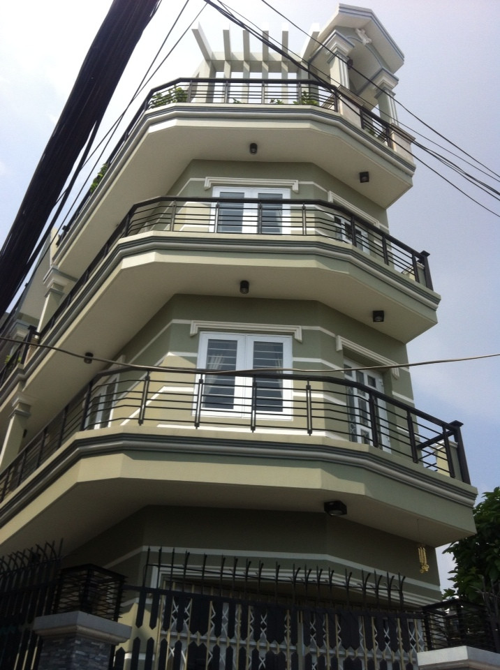 Cần tiền bán gấp nhà hẻm 935, Phường Phú Thuận, đường Huỳnh Tấn Phát, Quận 7, TP HCM