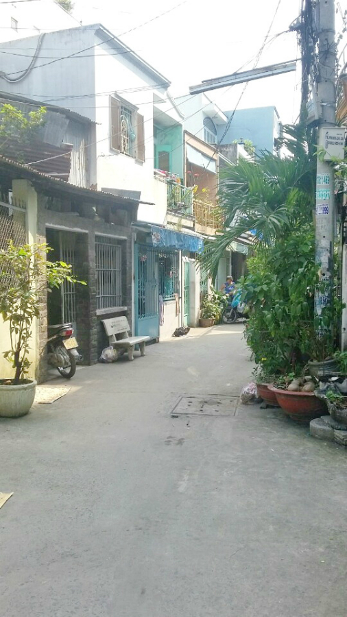 Bán gấp nhà 6 x 16m, hẻm 176 Nguyễn Thị Thập, Phường Bình Thuận, Quận 7