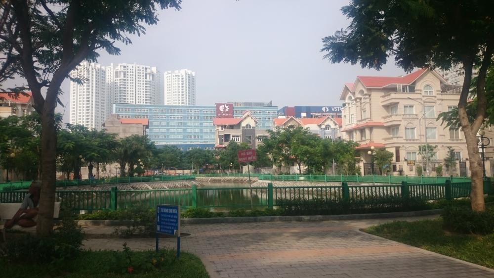 Bán nhà tại dự án khu đô thị Him Lam Kênh Tẻ, lô O, DT: 90m2, giá 11 tỷ