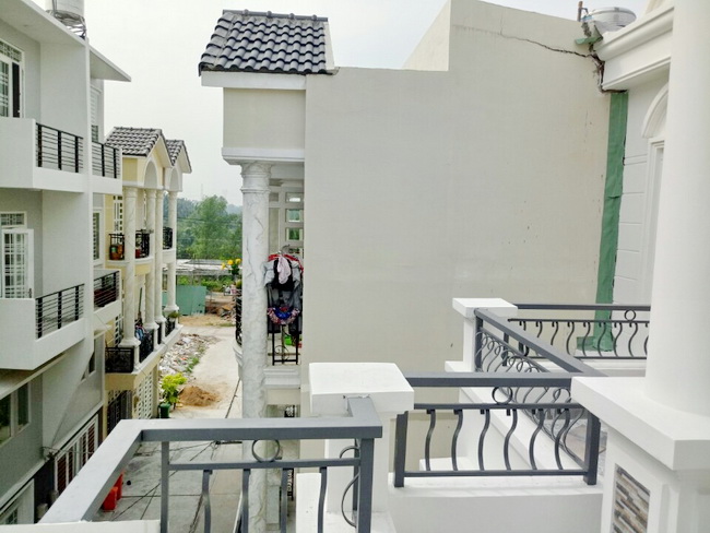 Bán biệt thự mini 2 lầu, Ấp 4 xã Phước Lộc, Huyện Nhà Bè.