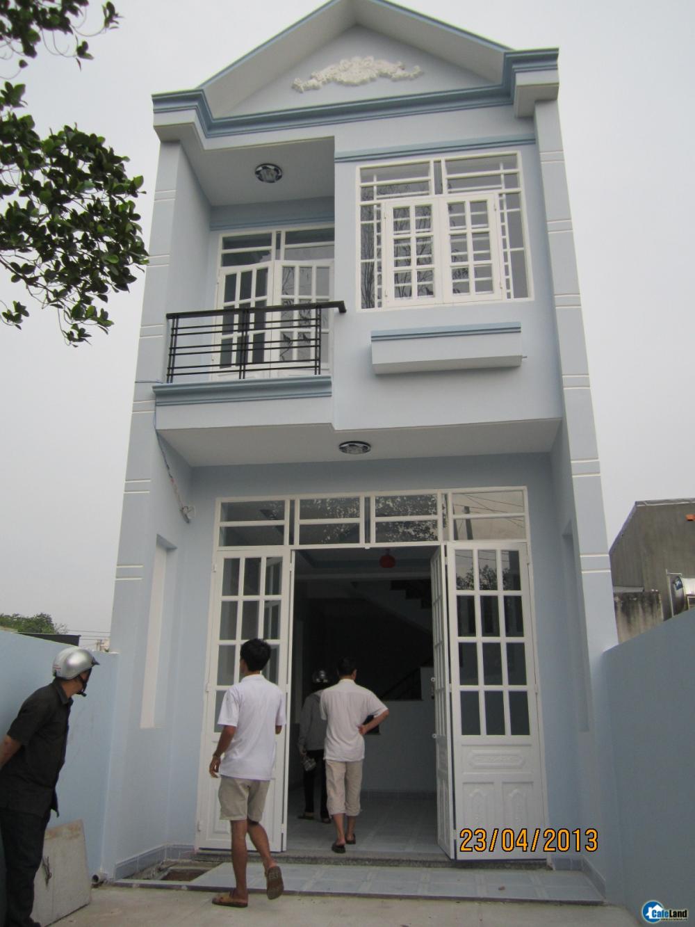 Nhà mới xây Đón Tết Đinh Dậu, 1 trệt, 1 lầu, 116m2, 780tr, SHR