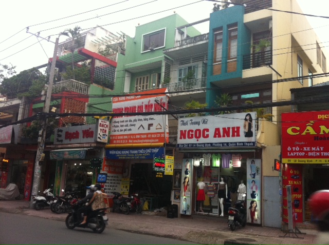 Nhà mặt tiền nội bộ ngay chợ Lê Văn Quới, Bình Tân. DT 4x16m 1 tấm 