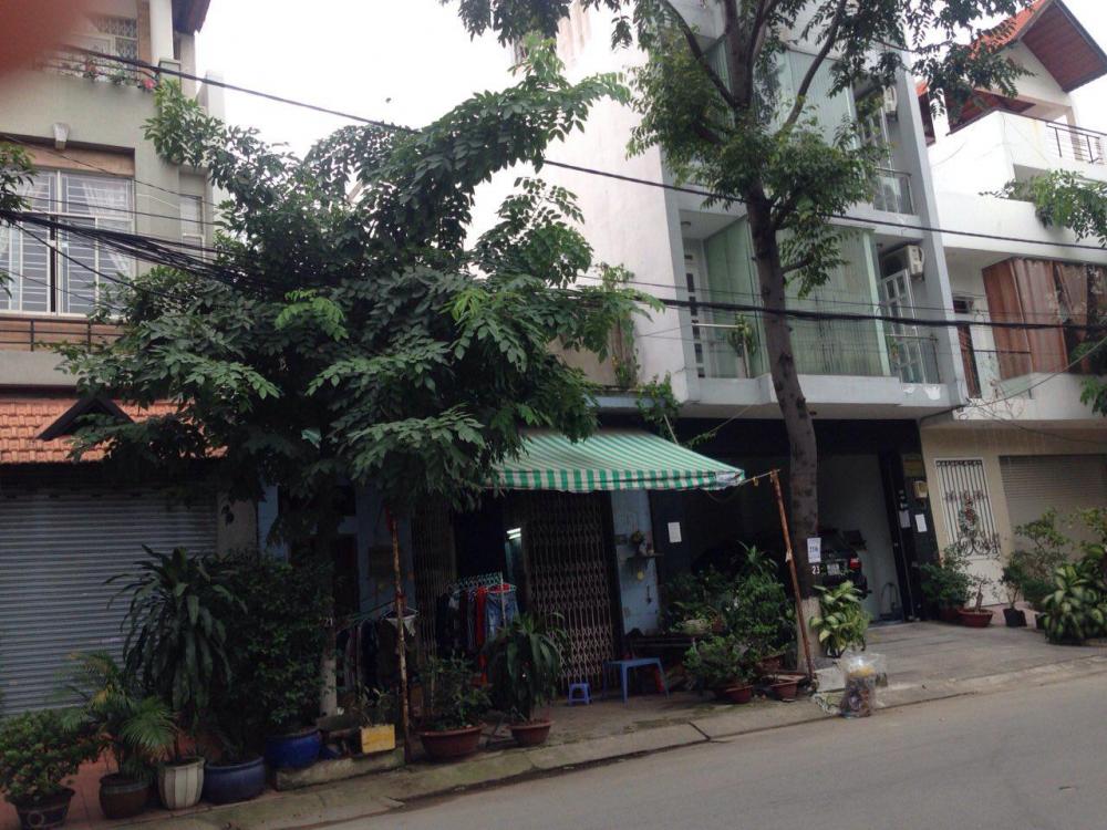 Cần tiền bán gấp nhà mặt tiền đường 40 KDC Tân Quy Đông, P. Tân Phong, Quận 7