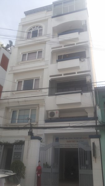 Bán nhà 7,8x19m mặt tiền đường Nguyễn Văn Thủ, đối diện chi cục thuế Quận 1