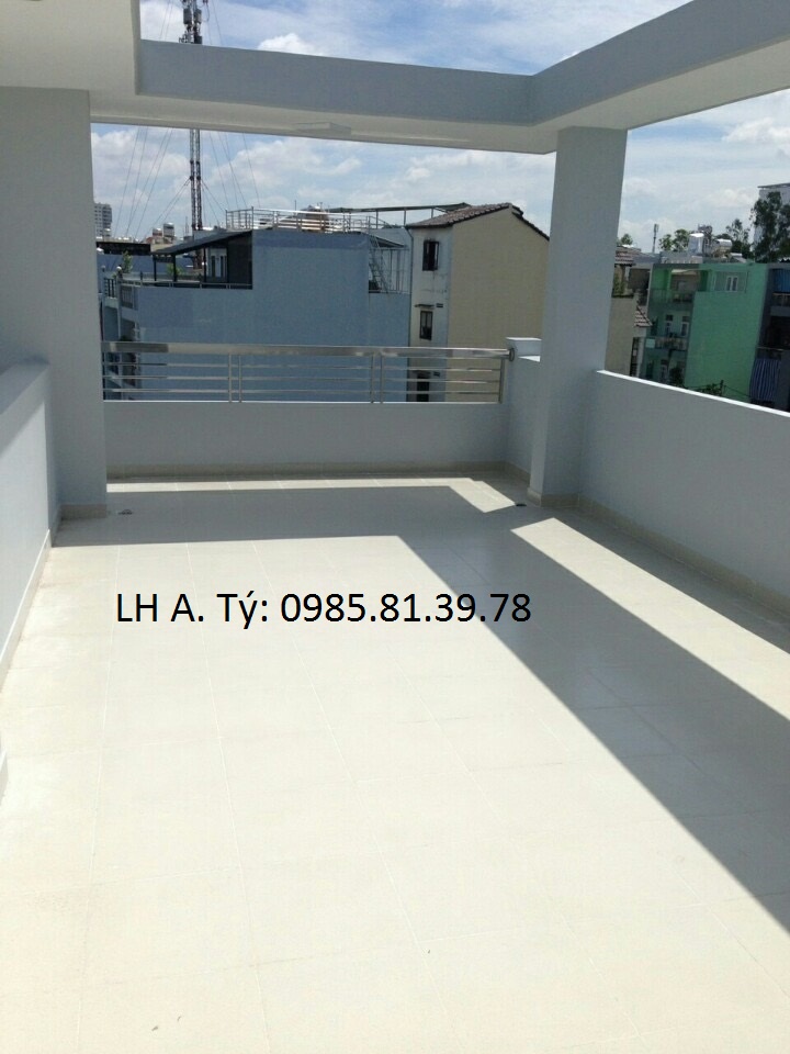 Bán nhà 3,5 lầu, DT 4mx17m, mặt tiền đường nhựa 10m KDC Bình Phú, SH2018